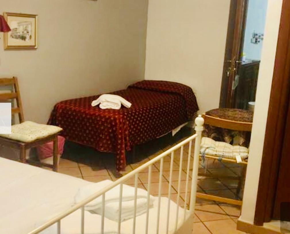 Parisa Casa de hóspedes